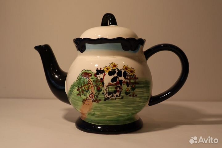 Заварочный чайник из фарфора