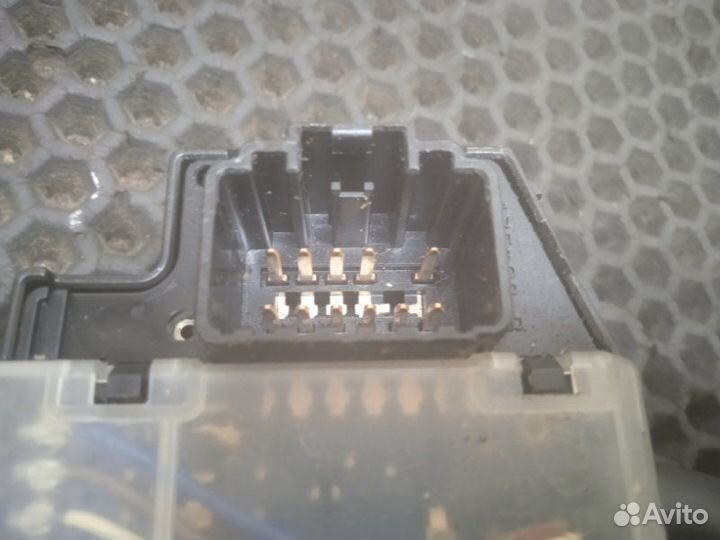 Переключатель подрулевой правый Ford Focus 2 Plus