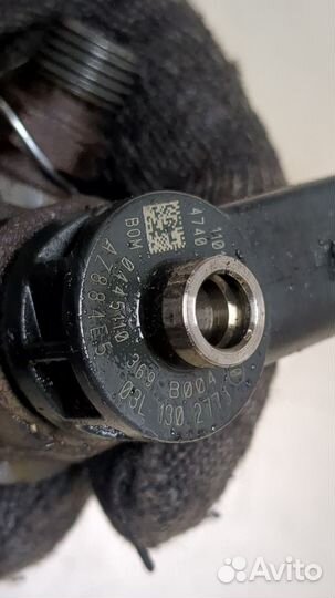 Форсунка топливная Volkswagen Passat CC