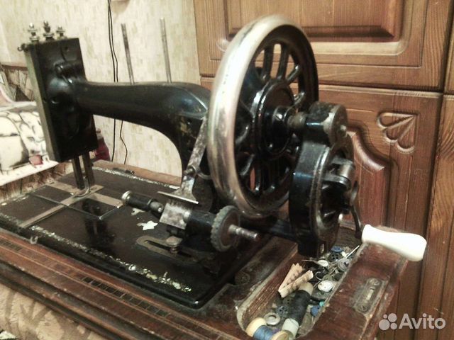 Швейная машина Singer