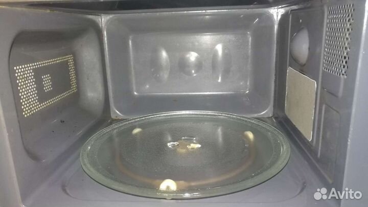 Микроволновая печь midea