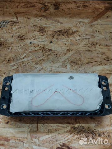 Подушка безопасности пассажира Skoda Superb 3