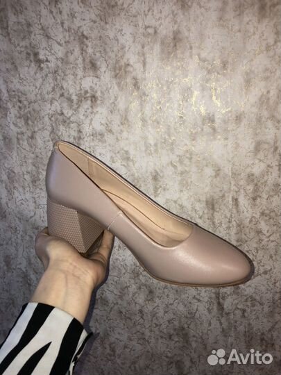 Женские туфли