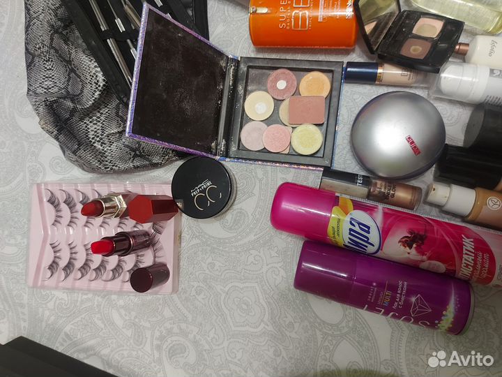 Набор косметики пакетом