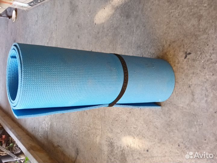 Коврик для йоги и фитнеса бу