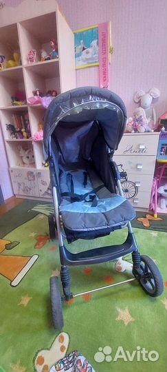 Прогулочная коляска