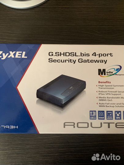 Маршрутизатор коммутатор Zyxel P-793H