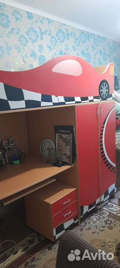 Детская кровать(чердак)