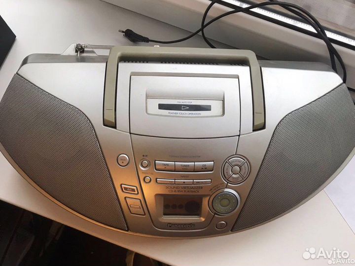 Магнитола Panasonic RX-ES22