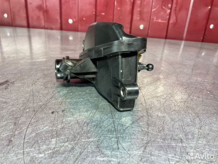 Маслоотделитель (сапун) Mercedes R-Class W251