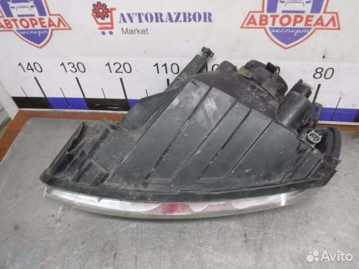 Фара передняя правая Лада Гранта