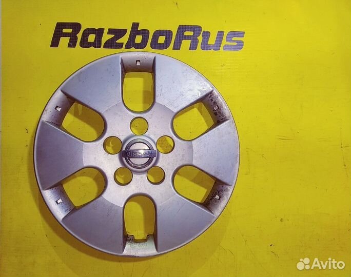 Колпак колеса R15 Nissan