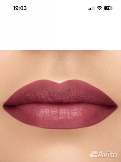 Помада гель тонкая (Lipstick slim gel 82) Inglot