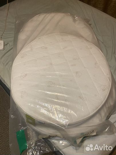 Детская круглая кроватка с пеленальным комодом