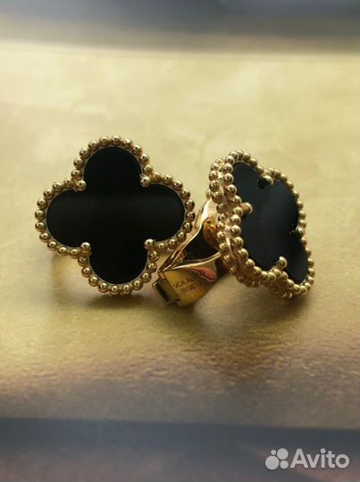 Золотые серьги Van cleef