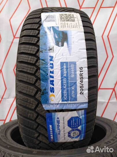 Sailun Ice Blazer Alpine+ 205/45 R16 87H
