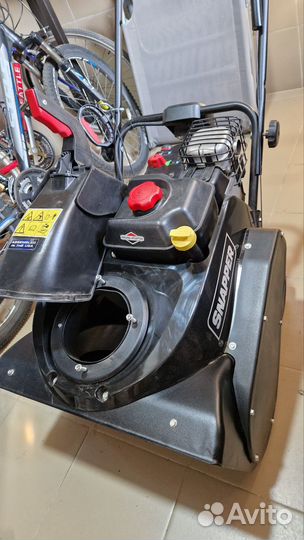 Снегоуборщик новый США