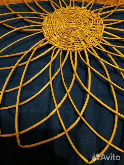 Панно из ивовой лозы