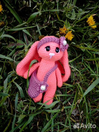 Вязаный брелок