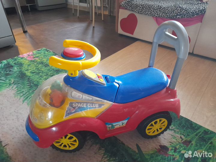 Детская машинка каталка
