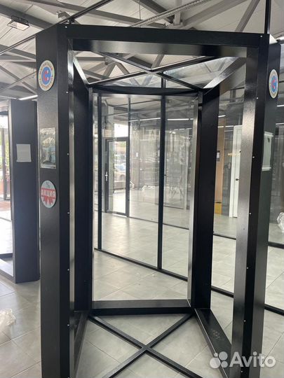 Выстовачные образцы для стальных дверей