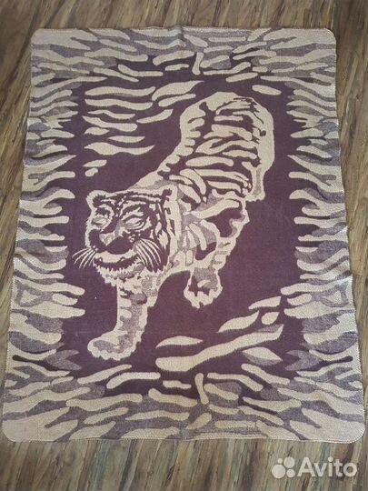 Одеяло шерстяное, плед