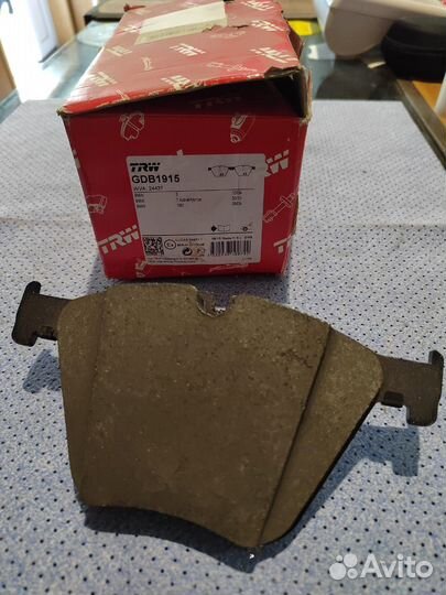 Колодки тормозные передние к-кт BMW 7-серия F01/F0