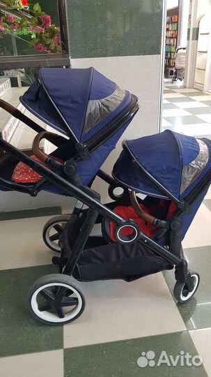 Коляска для двойни или погодок