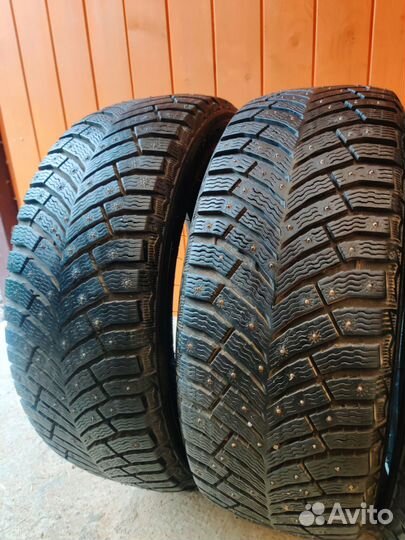 Michelin X-Ice North 4 215/55 R18 99T