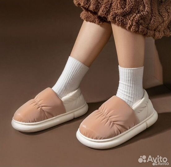 Теплые тапочки для дома и улицы