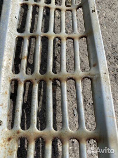 Решетка радиатора москвич 402,403,407