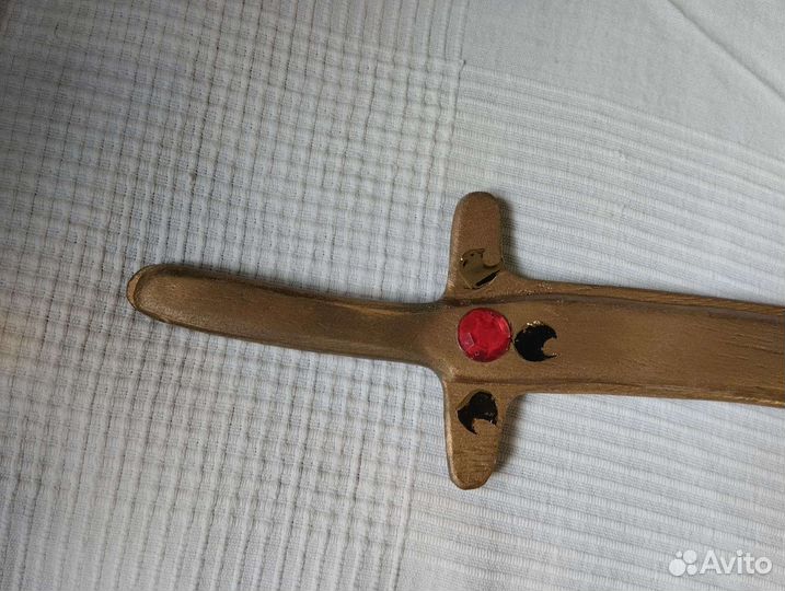 Бамбуковые трости и деревянные сабли