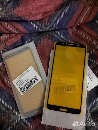 Защитное стекло на Хонор 7А про