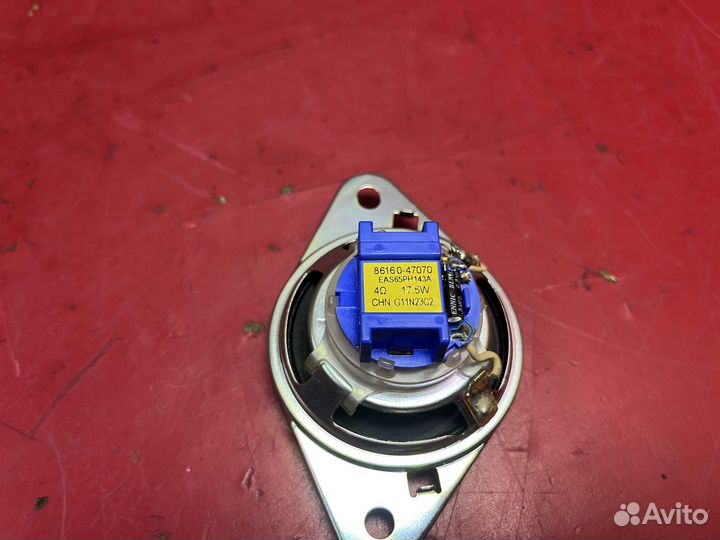 Динамик в торпедо Toyota Prius (ZVW30) 2009-2016 П