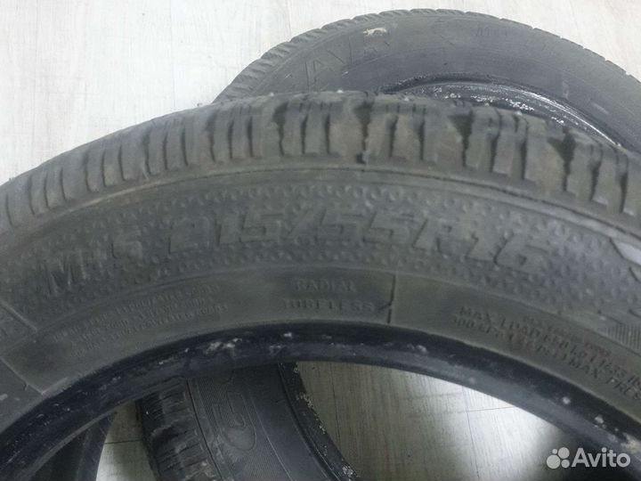 Goodyear UltraGrip 500 215/55 R16