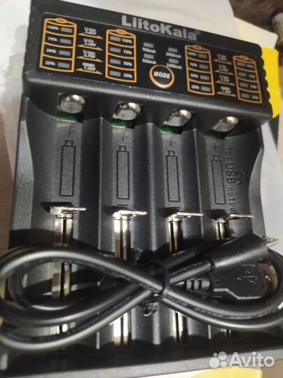 Зарядное устройство для аккумуляторов Li-ion