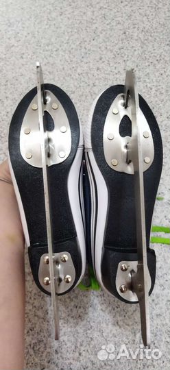 Коньки фигурные женские 37 - 38 размер