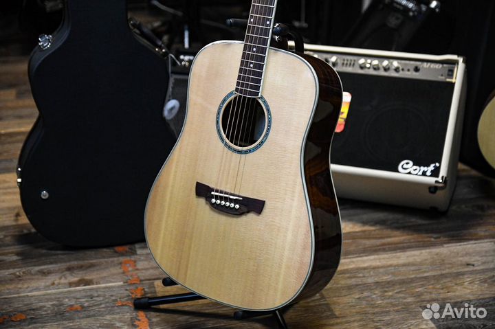 Акустическая гитара Crafter + Комплект