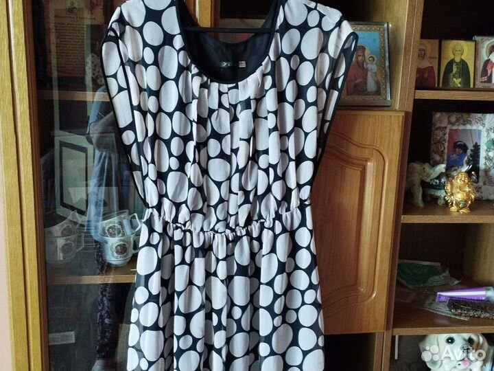 Платье без рукав