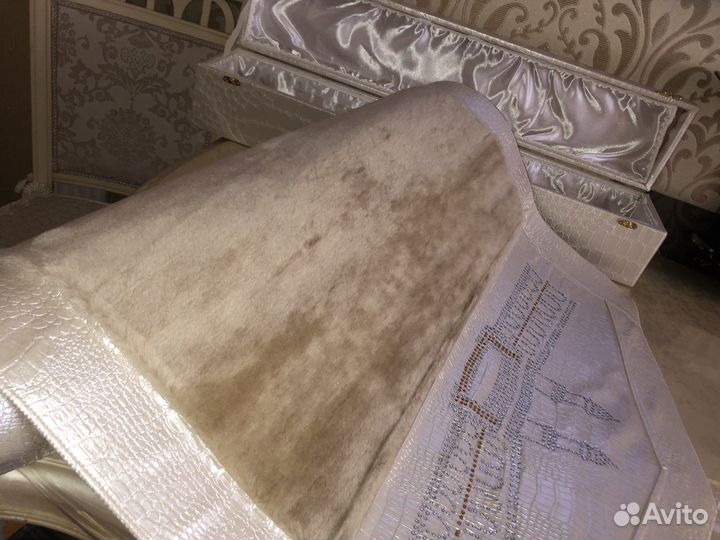 Коврик для намаза с фурнитурой