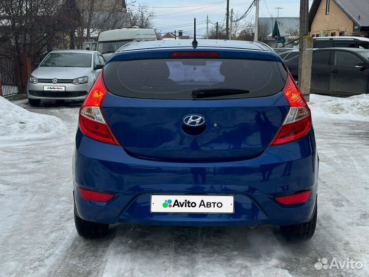 Hyundai Solaris 1.4 AT, 2012, 176 000 км