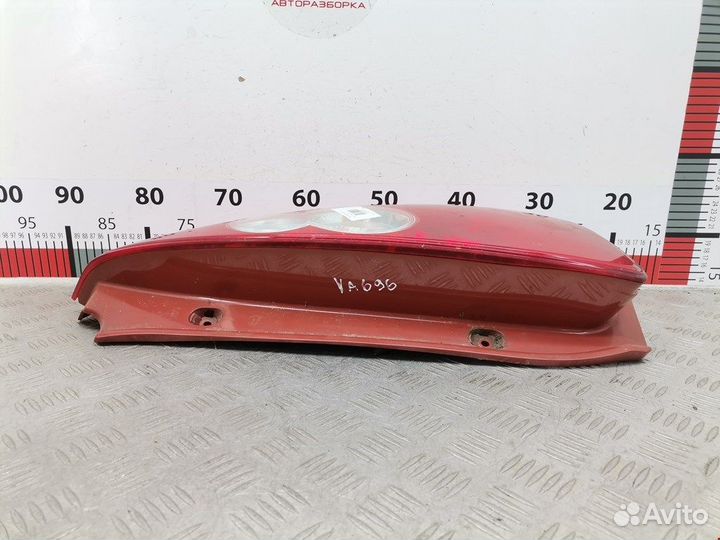 Фонарь задний для Mazda 5 CR C23551150E