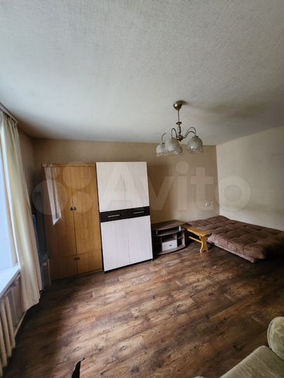 2-к. квартира, 43 м², 2/3 эт.