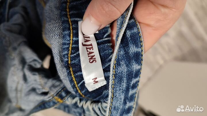 Джинсовые шорты