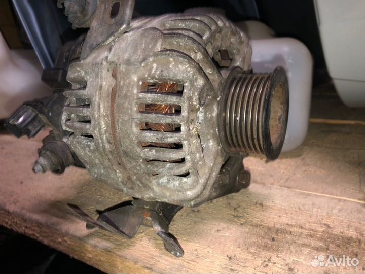 Генератор Toyota Avensis T250 2.4