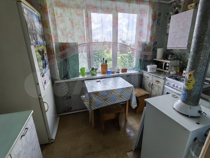 2-к. квартира, 46,8 м², 1/3 эт.