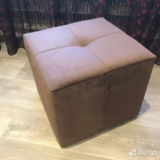Банкетка. пуфик