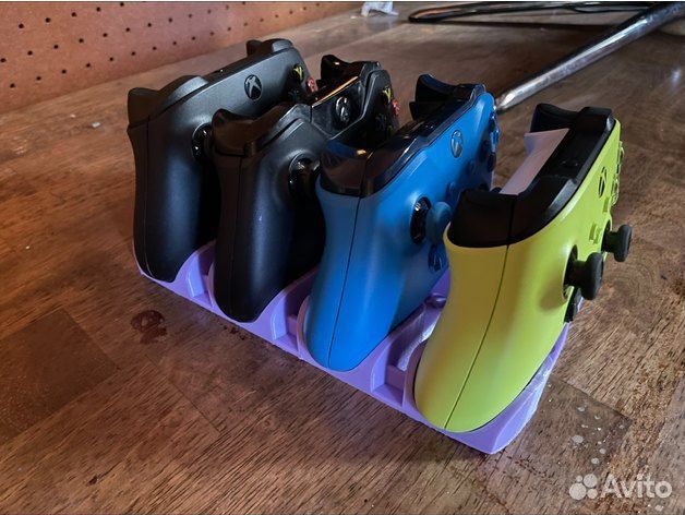 Подставки под несколько геймпадов Xbox/One/S/XS