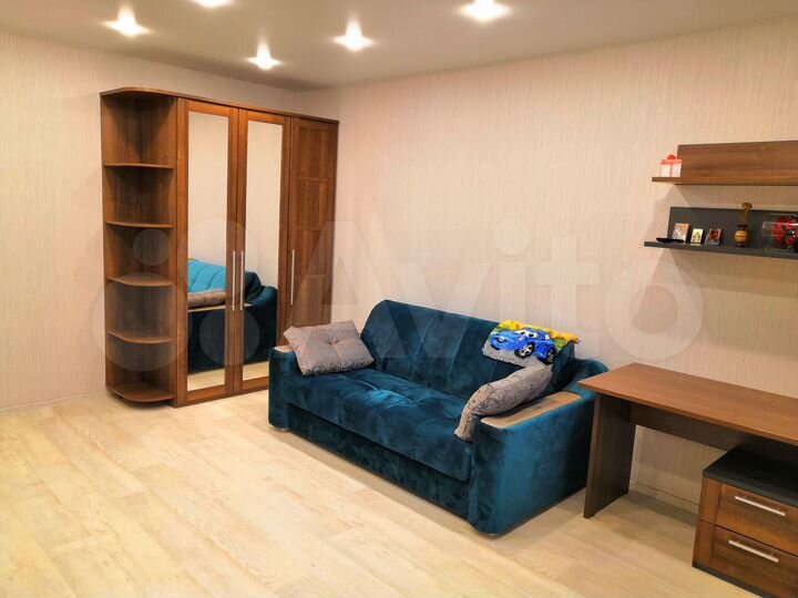 2-к. квартира, 82,8 м², 4/9 эт.