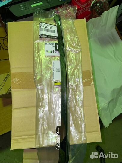 Молдинг бампера переднего левый mazda 6 GL